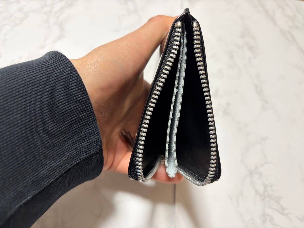 コムデギャルソンL字財布のポケット【1】